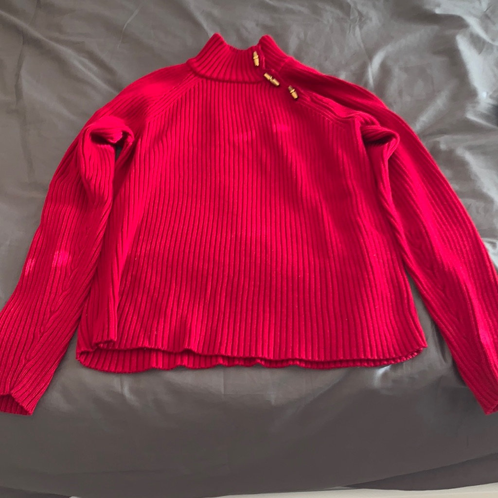 Ref Lauren Women’s Sweater